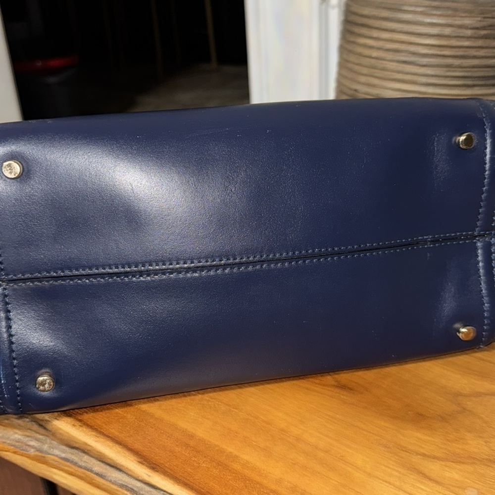 GUC Kate Spade Scalloped Navy Blue Leather Satchel - Picture 3 of 10